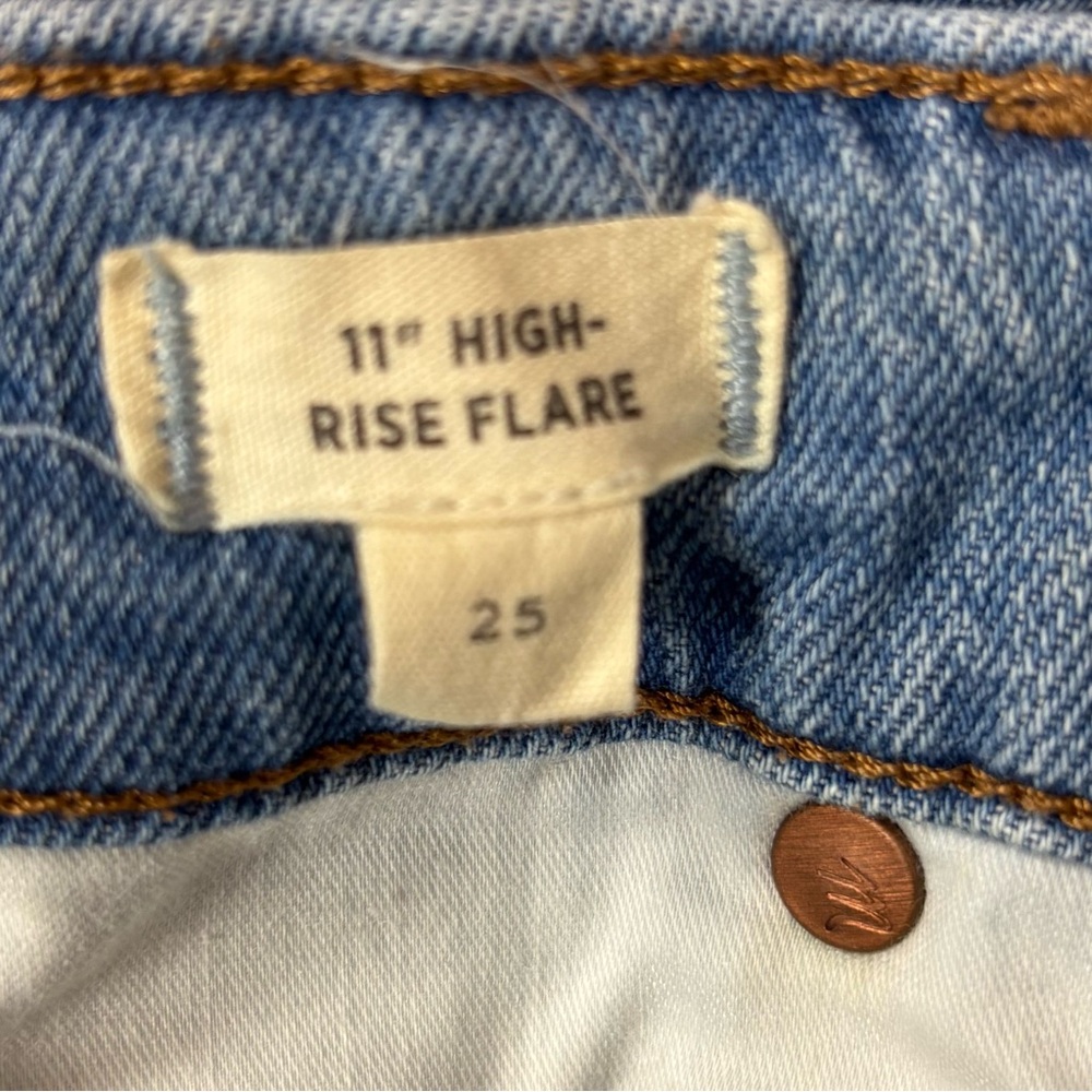 Madewell 11” High-Rise Flare Jeans in Conwell Wash Size 25 - Picture 12 of 14
